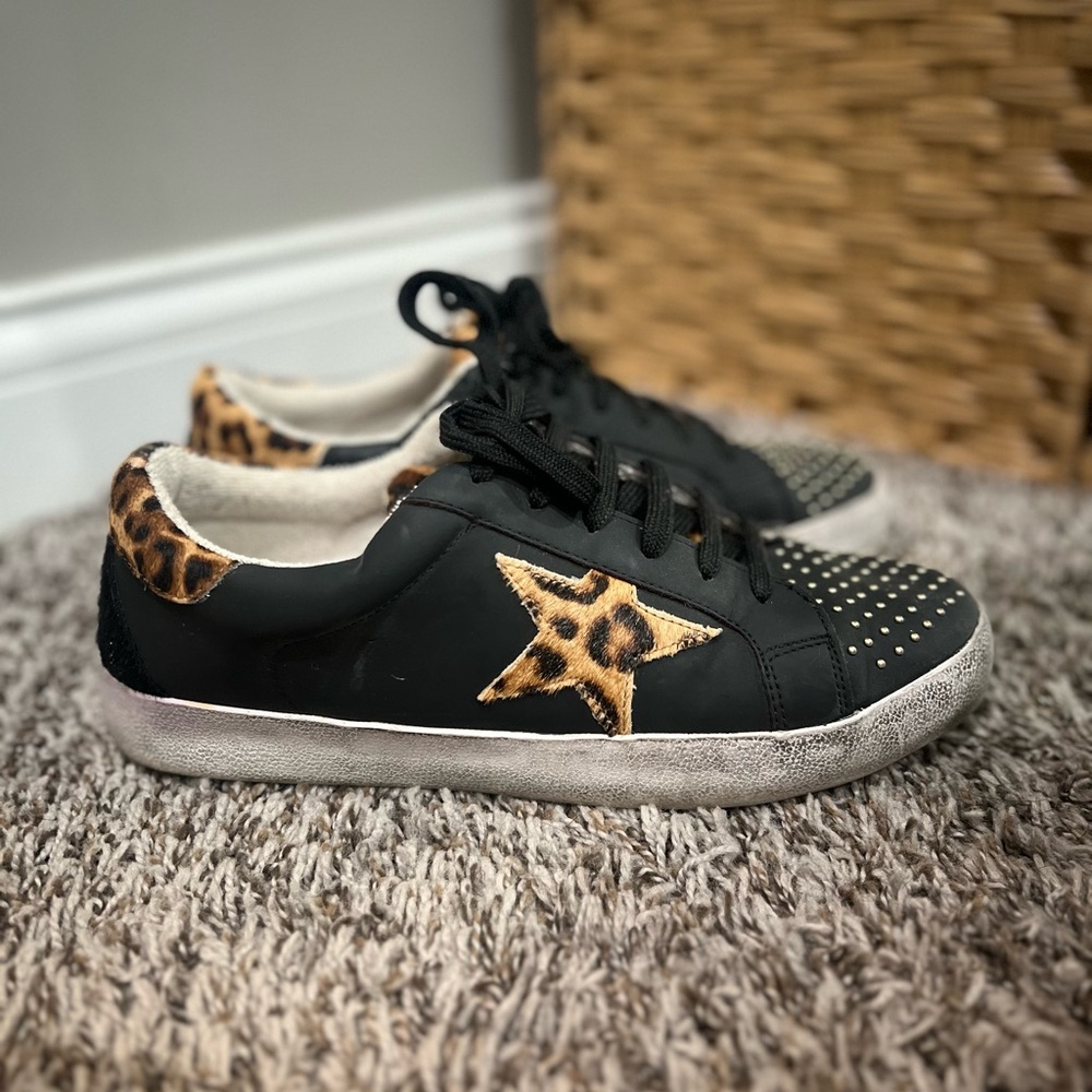 KellParker Holly Stud Black Sneakers with Leopard Accent